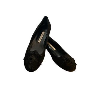 MANOLO BLAHNIK Black Suede Ballet Flats